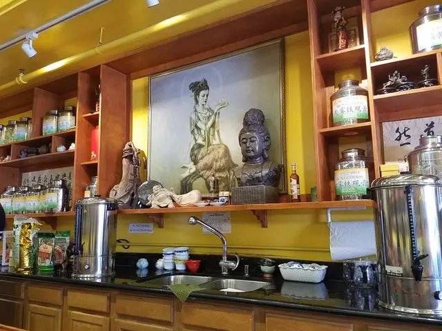 Vital Tea Leaf