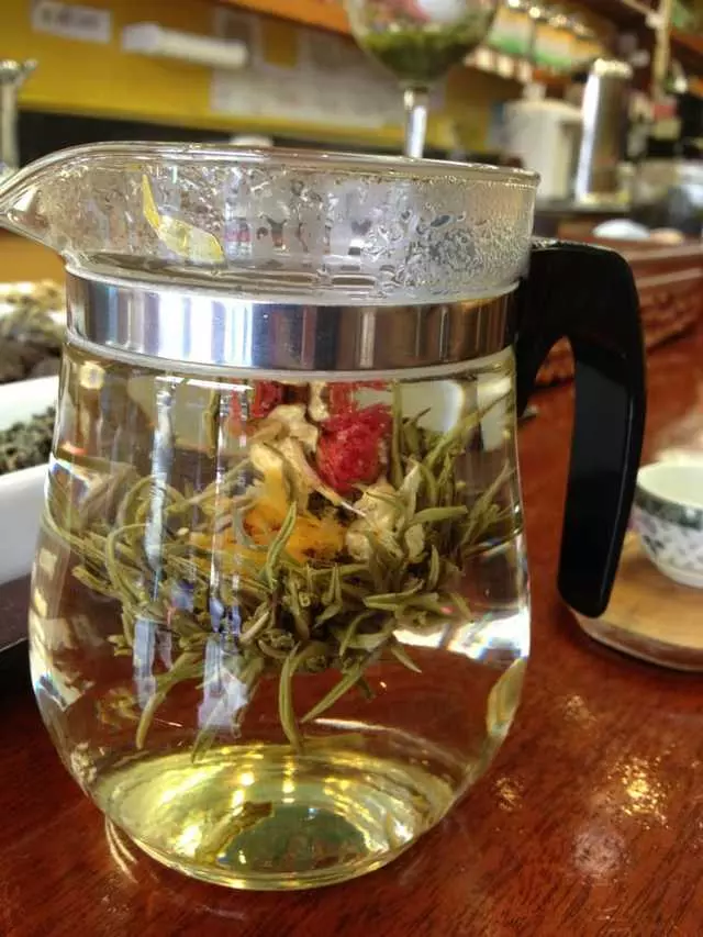 Vital Tea Leaf