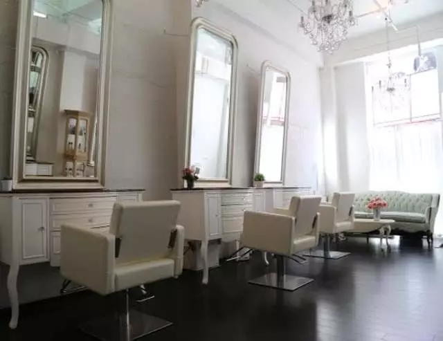 Aida Salon