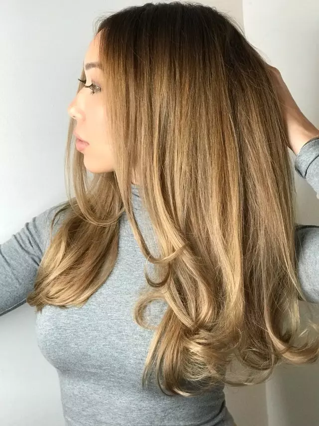 Aida Salon