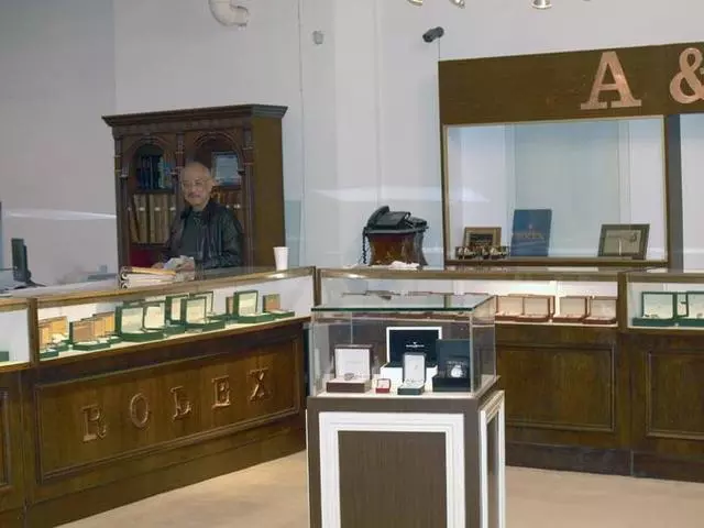 A & E Watches