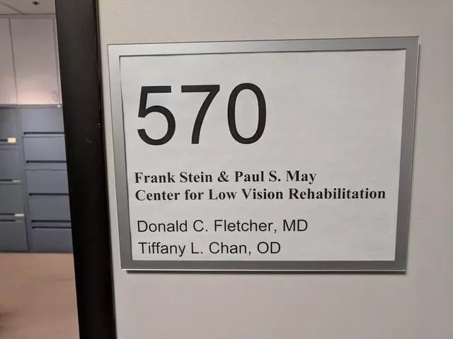 Frank Stein & Paul S. May Center for Low Vision Rehabilitation C