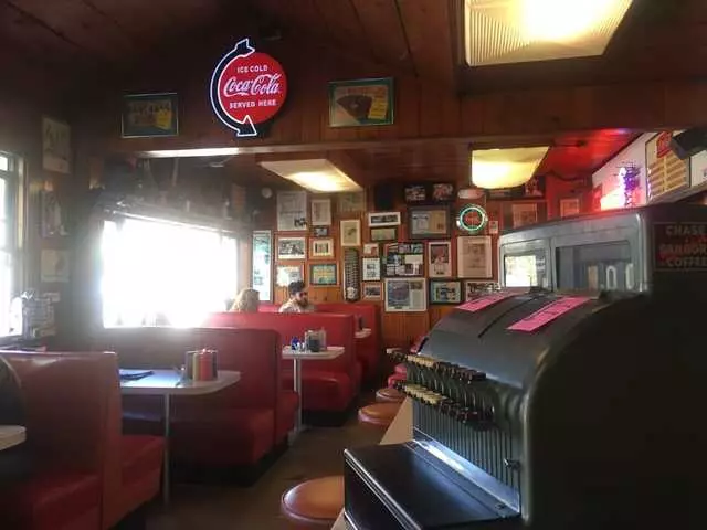 It’s Tops Coffee Shop