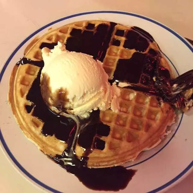 It’s Tops Coffee Shop