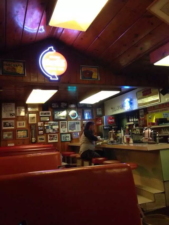 It’s Tops Coffee Shop