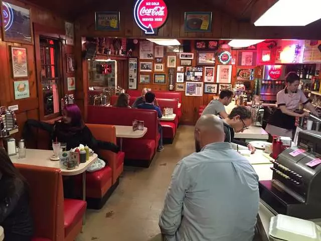 It’s Tops Coffee Shop