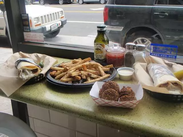 Zaytoon Mediterranean Wraps