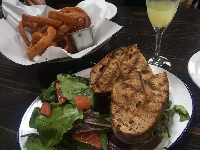 Brickhouse Cafe