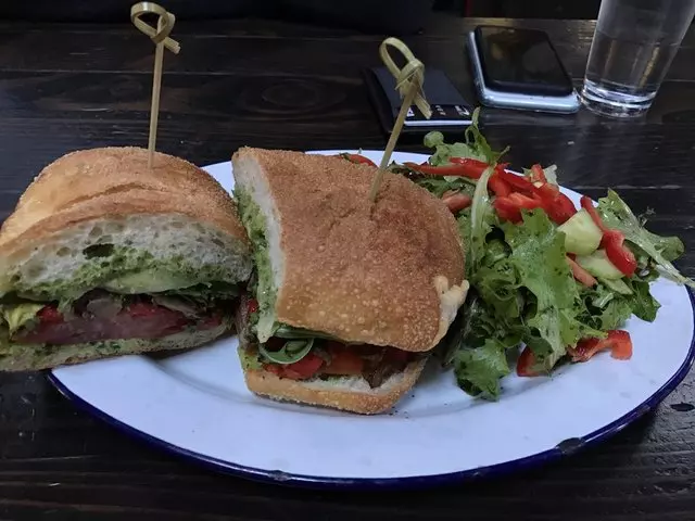 Brickhouse Cafe
