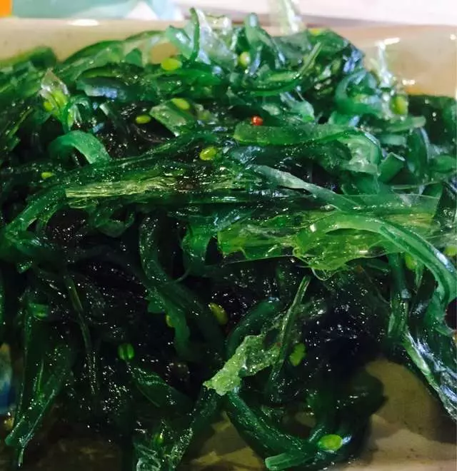 Warakubune Sushi