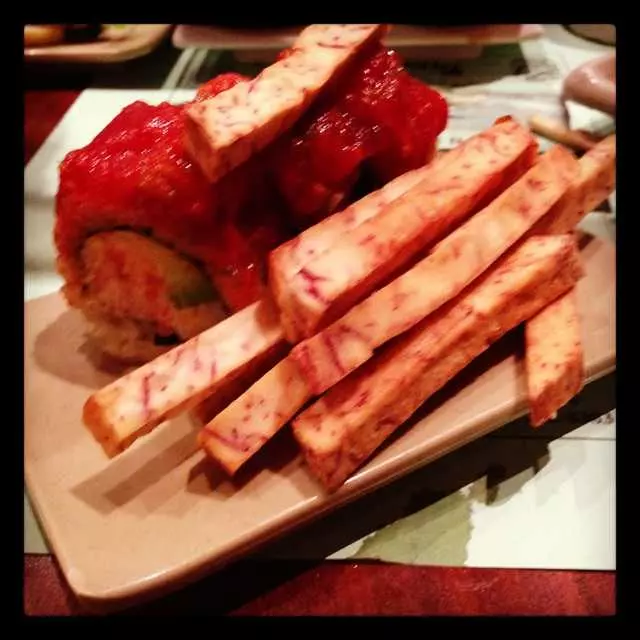 Warakubune Sushi