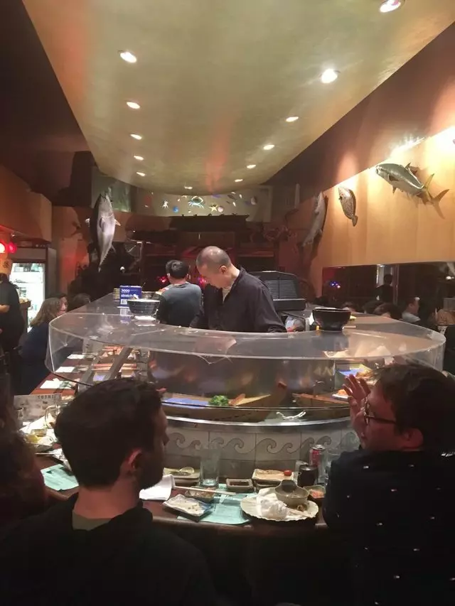 Warakubune Sushi