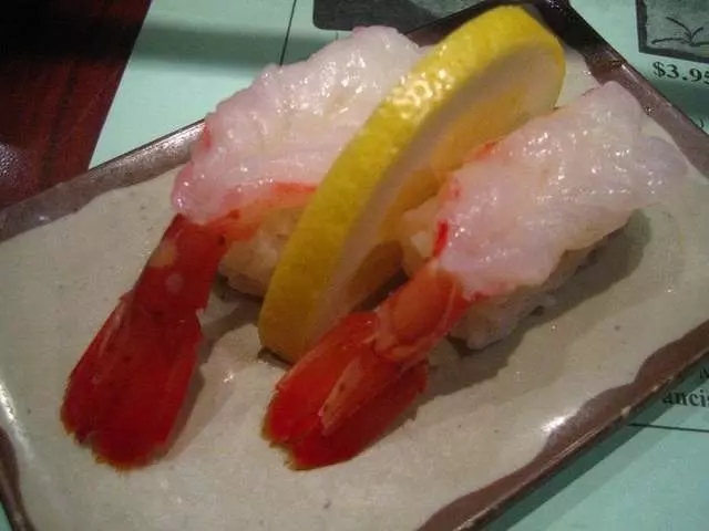 Warakubune Sushi