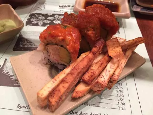 Warakubune Sushi