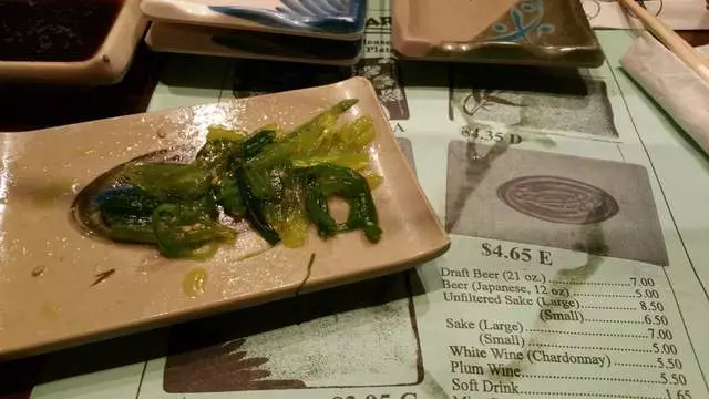 Warakubune Sushi