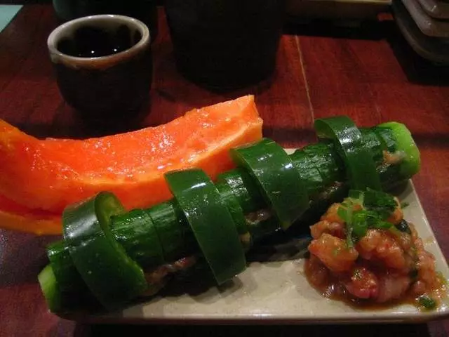 Warakubune Sushi