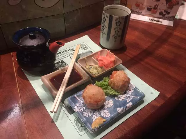 Warakubune Sushi