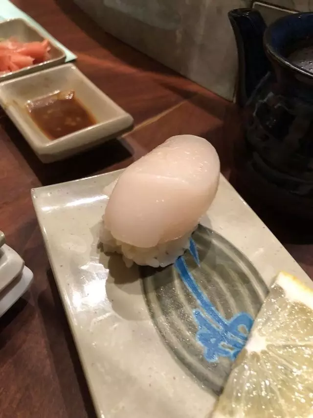 Warakubune Sushi