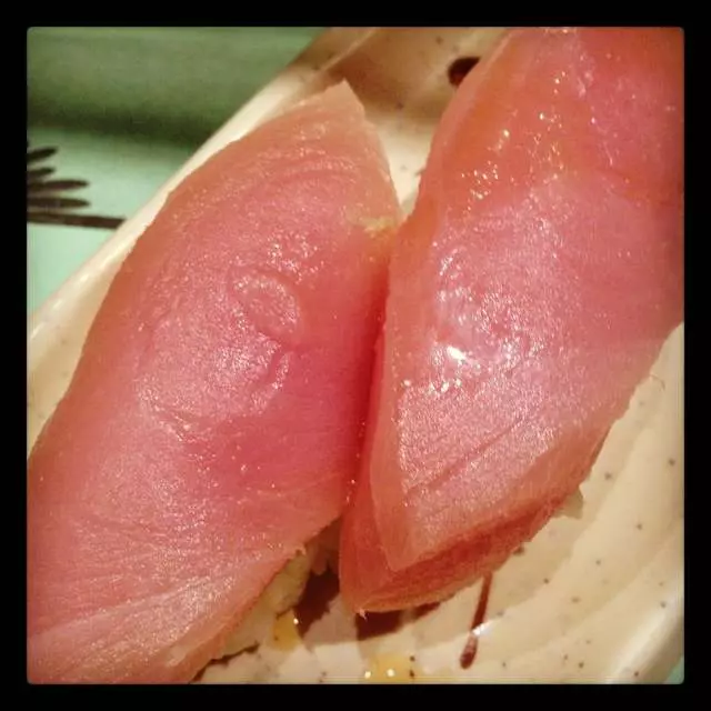 Warakubune Sushi