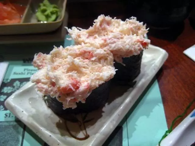 Warakubune Sushi