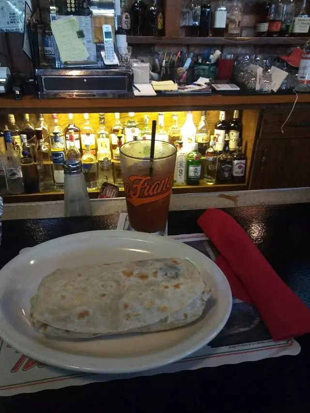 Double Play Bar & Grill