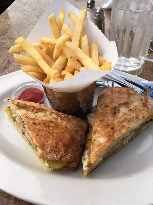 The Cheesecake Factory