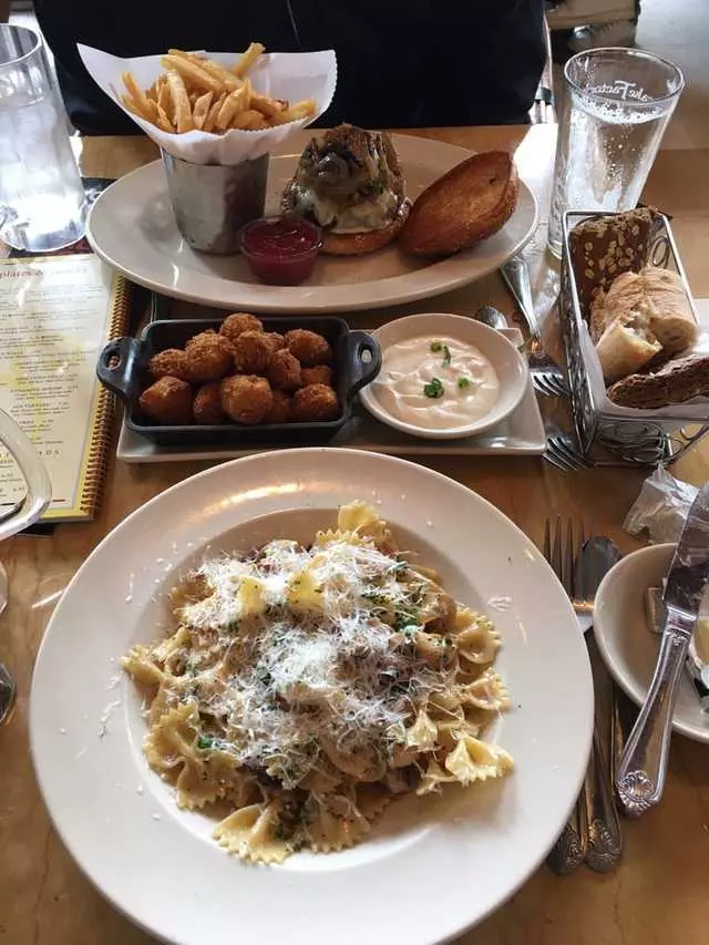 The Cheesecake Factory
