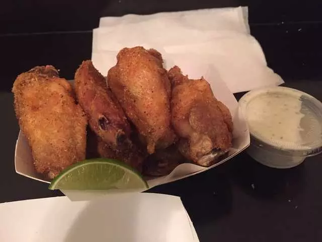 Wing Wings