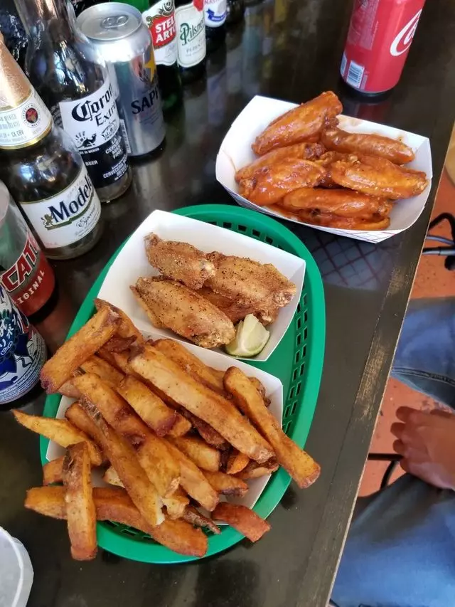 Wing Wings