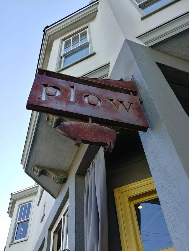 Plow