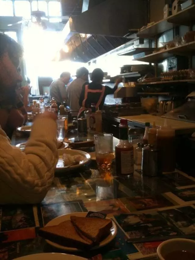 Art’s Cafe