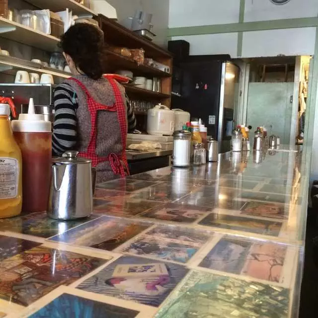 Art’s Cafe