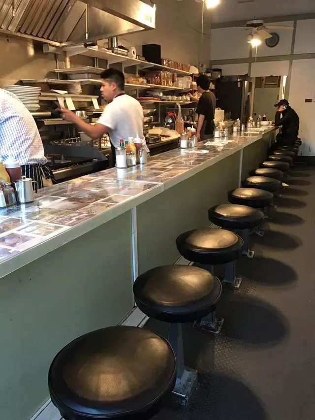 Art’s Cafe