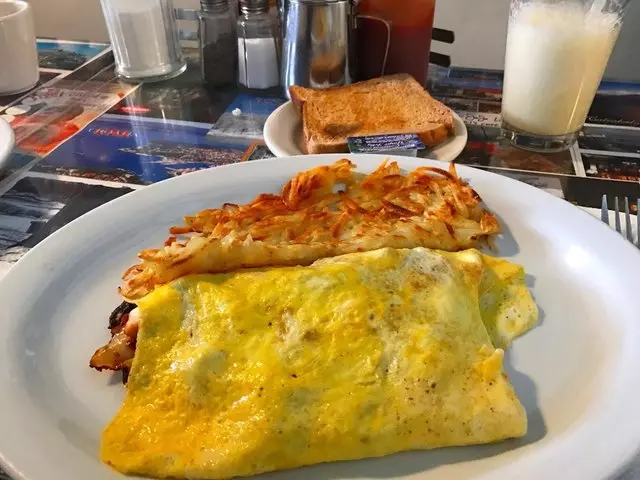 Art’s Cafe