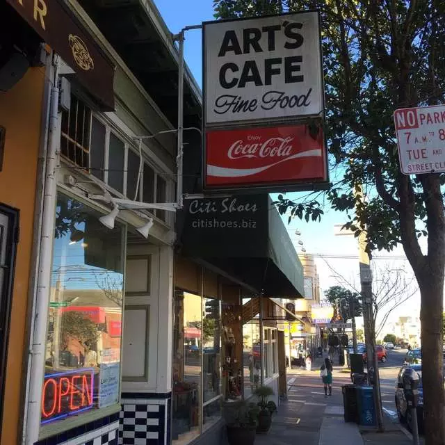 Art’s Cafe
