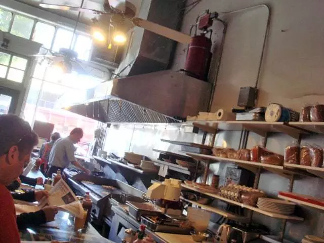Art’s Cafe