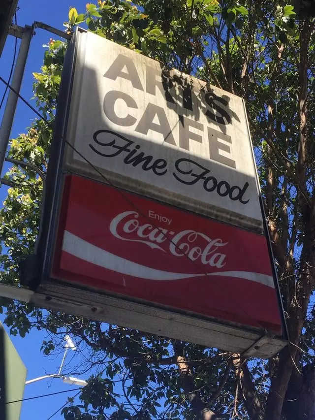 Art’s Cafe