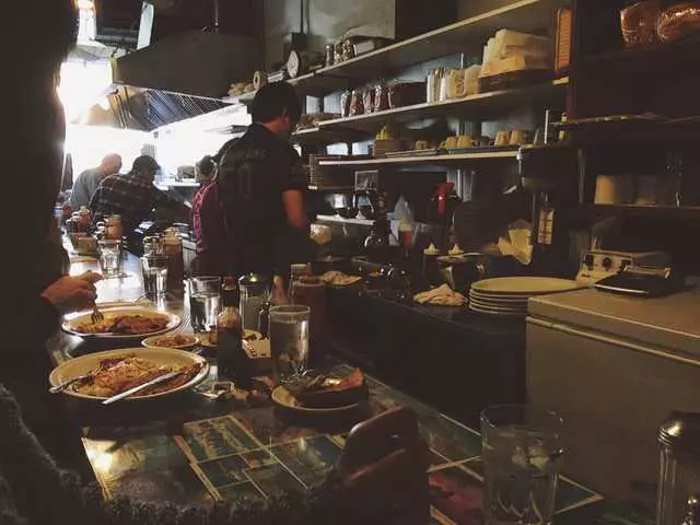 Art’s Cafe