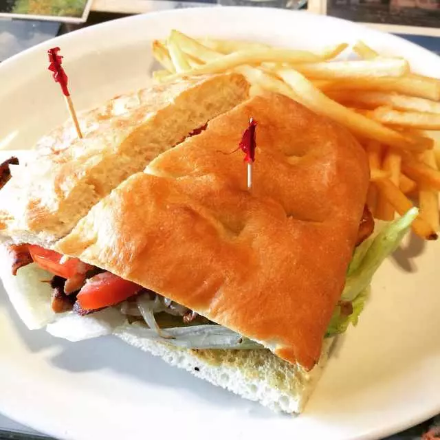 Art’s Cafe