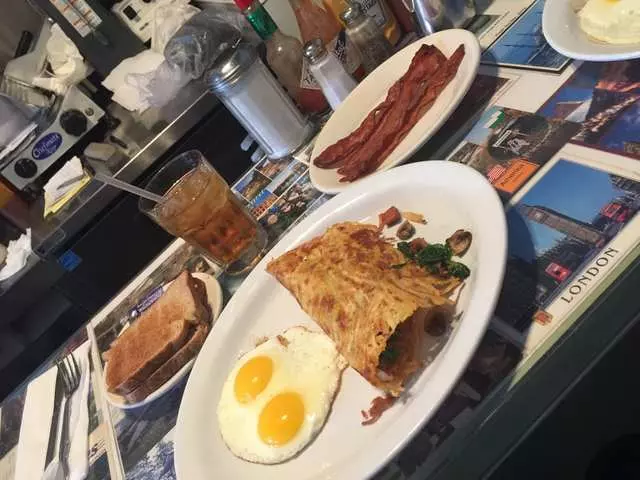 Art’s Cafe