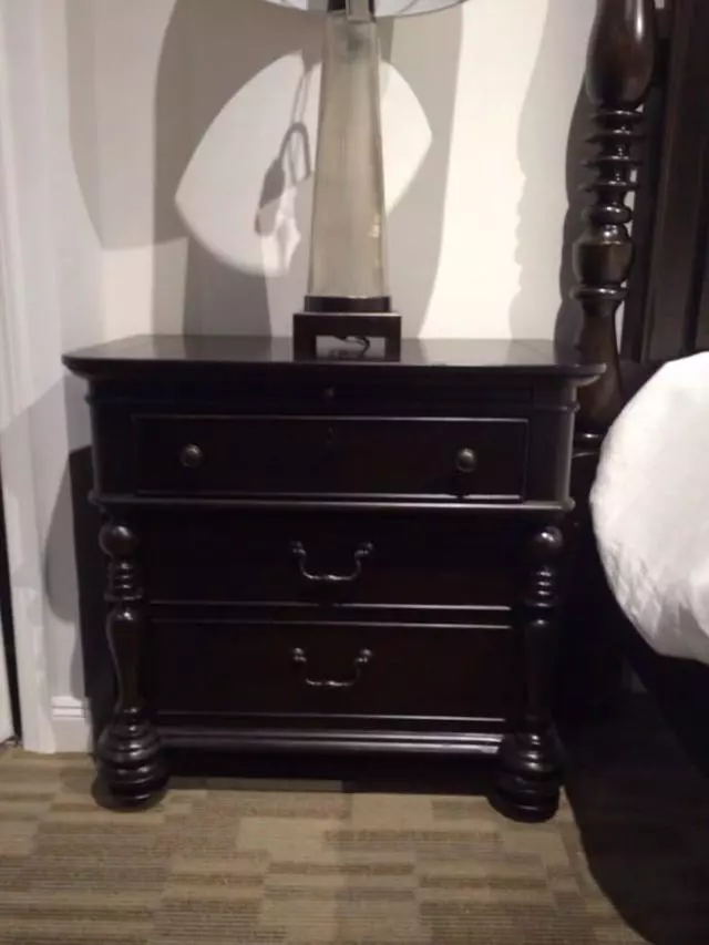 Ana Furniture