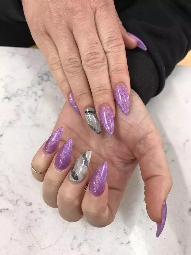 Artistic Nails & Spa