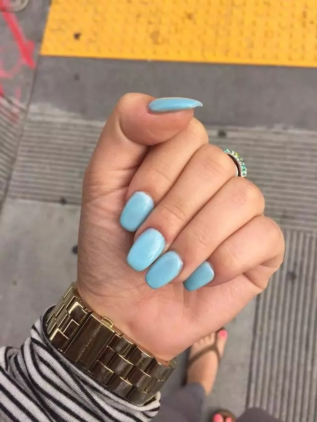 Artistic Nails & Spa