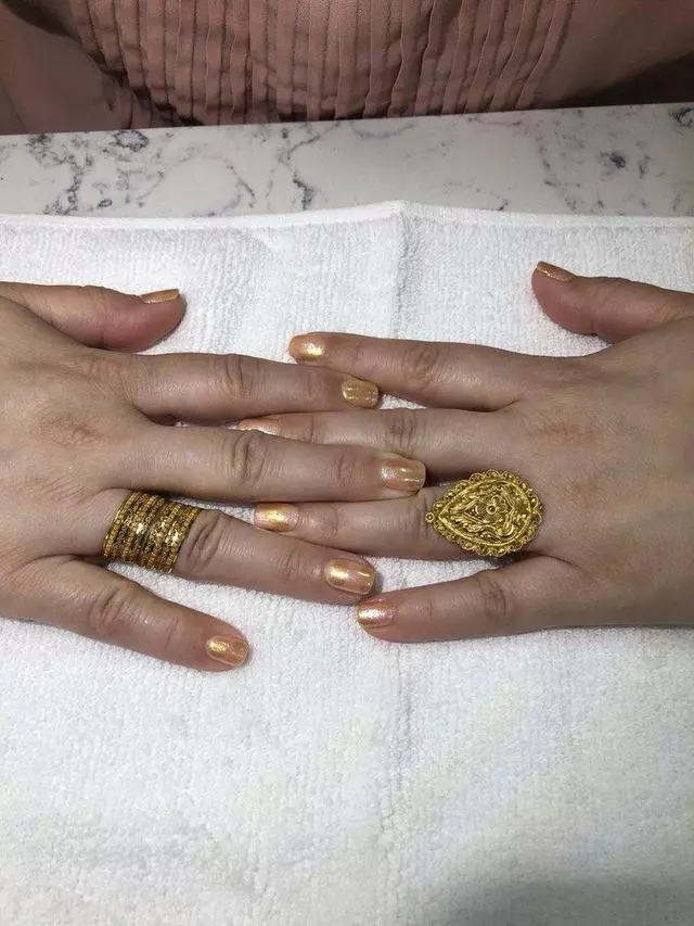 Artistic Nails & Spa