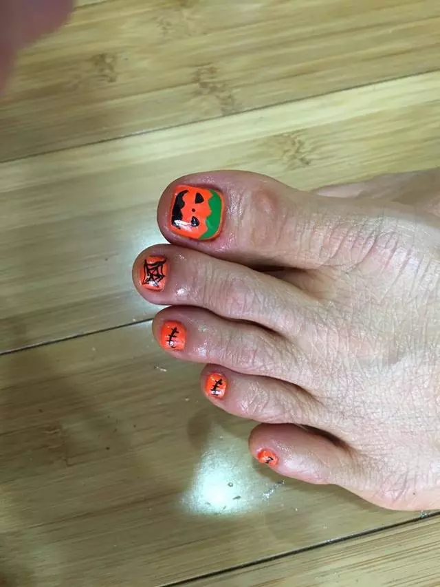 Artistic Nails & Spa