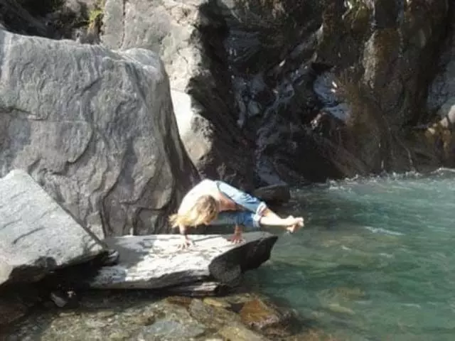 Alex O’Malley - Vinyasa Yoga
