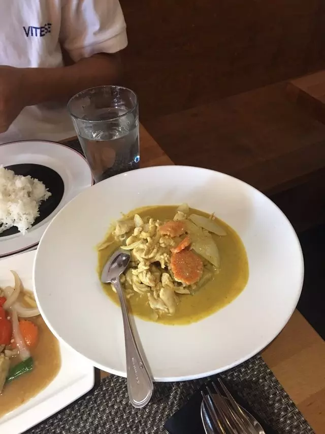 Lers Ros Thai