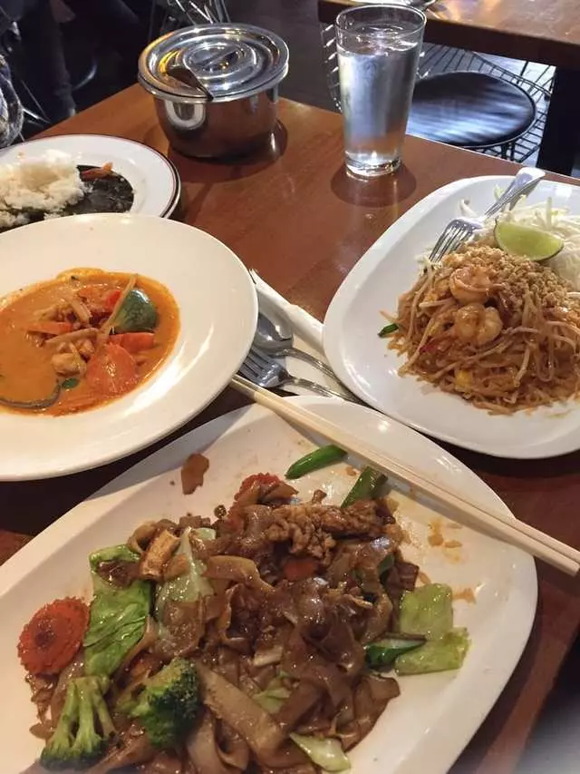 Lers Ros Thai