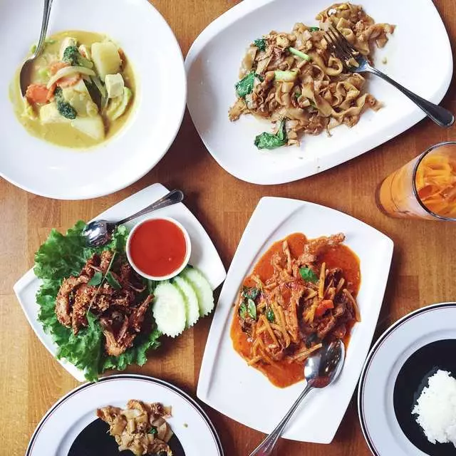 Lers Ros Thai