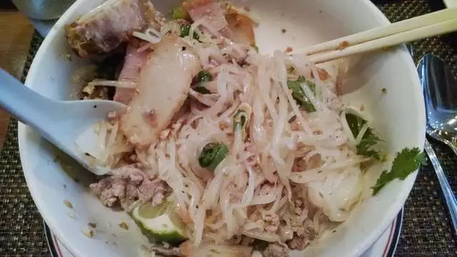Lers Ros Thai